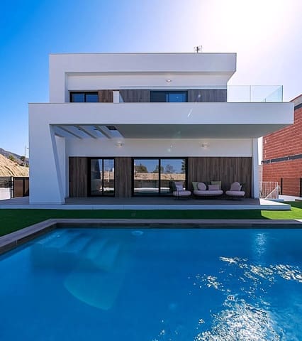 3 bedroom Villa for sale in Finestrat with pool - € 608,000 (Ref: 8954059)