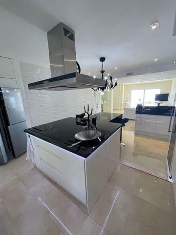 4 chambre Appartement à vendre à Altea avec piscine garage - 750 000 € (Ref: 8967995)