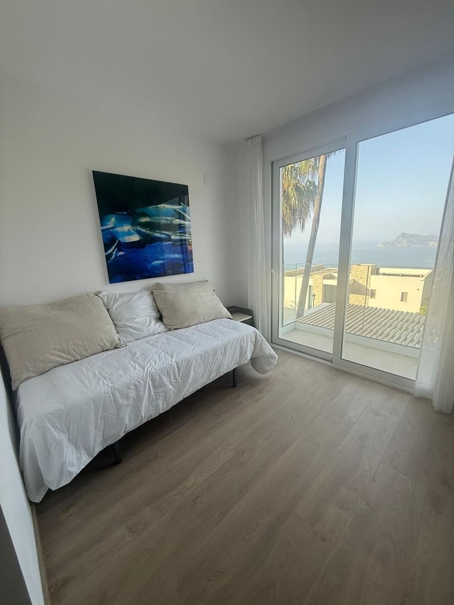 3 bedroom Villa for sale in Altea with pool garage - € 1,650,000 (Ref: 8971895)