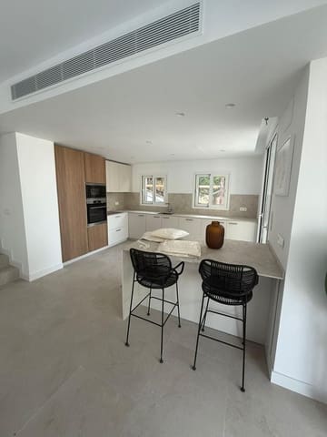 3 camera da letto Villa in vendita in Altea con piscina garage - 1.650.000 € (Rif: 8971895)