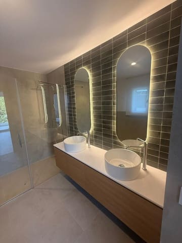 3 camera da letto Villa in vendita in Altea con piscina garage - 1.650.000 € (Rif: 8971895)