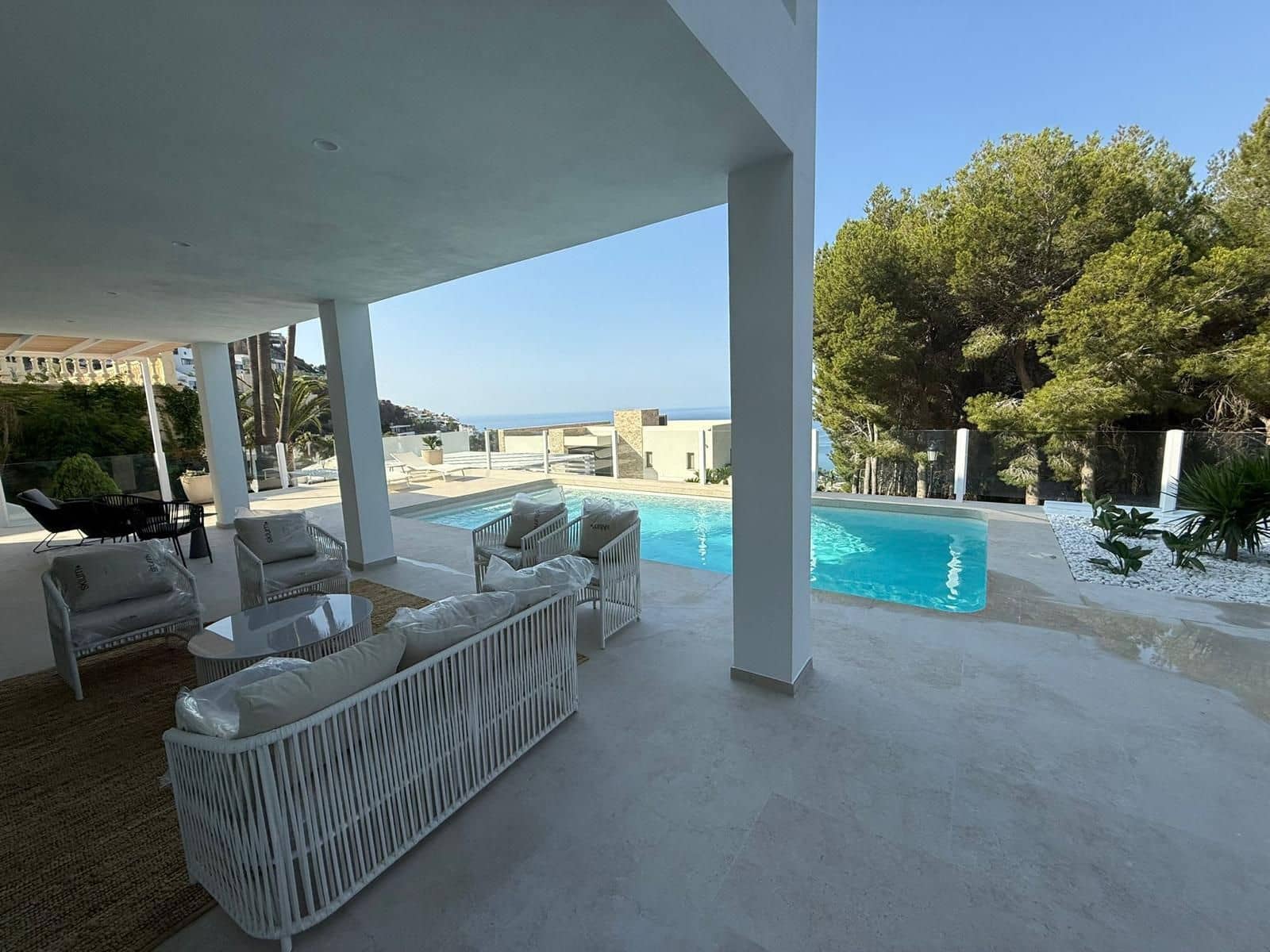 3 bedroom Villa for sale in Altea with pool garage - € 1,650,000 (Ref: 8971895)