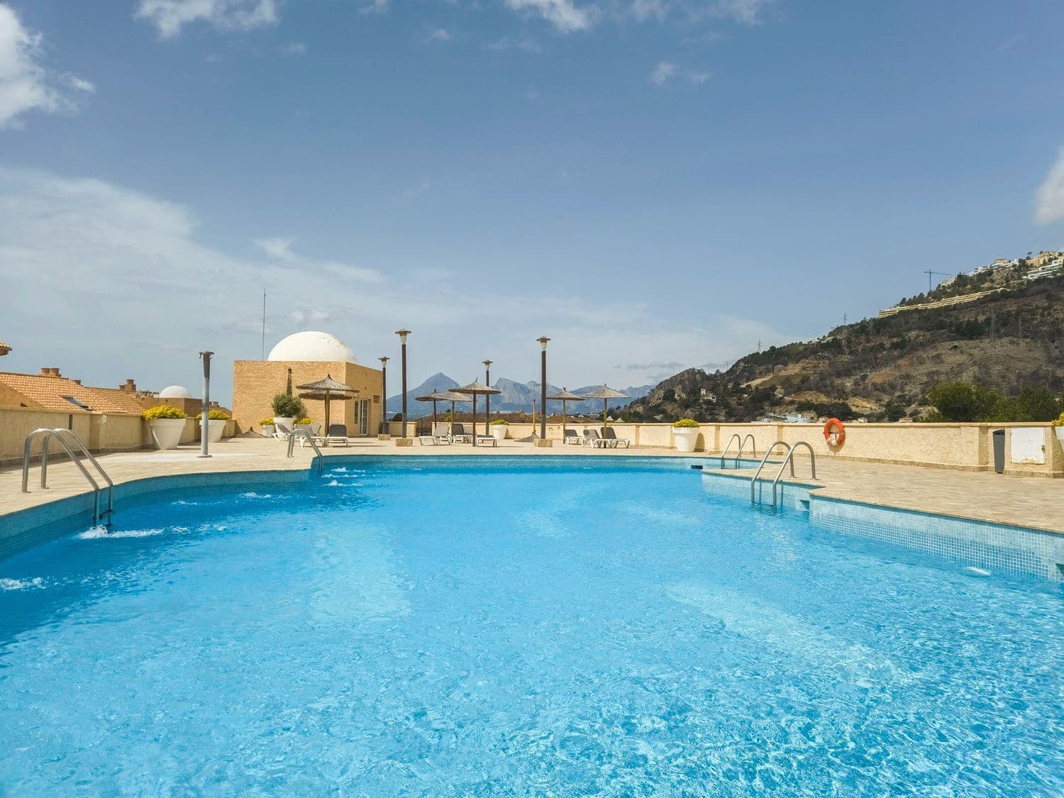 3 slaapkamer Appartement te koop in Altea met zwembad garage - € 650.000 (Ref: 8988049)