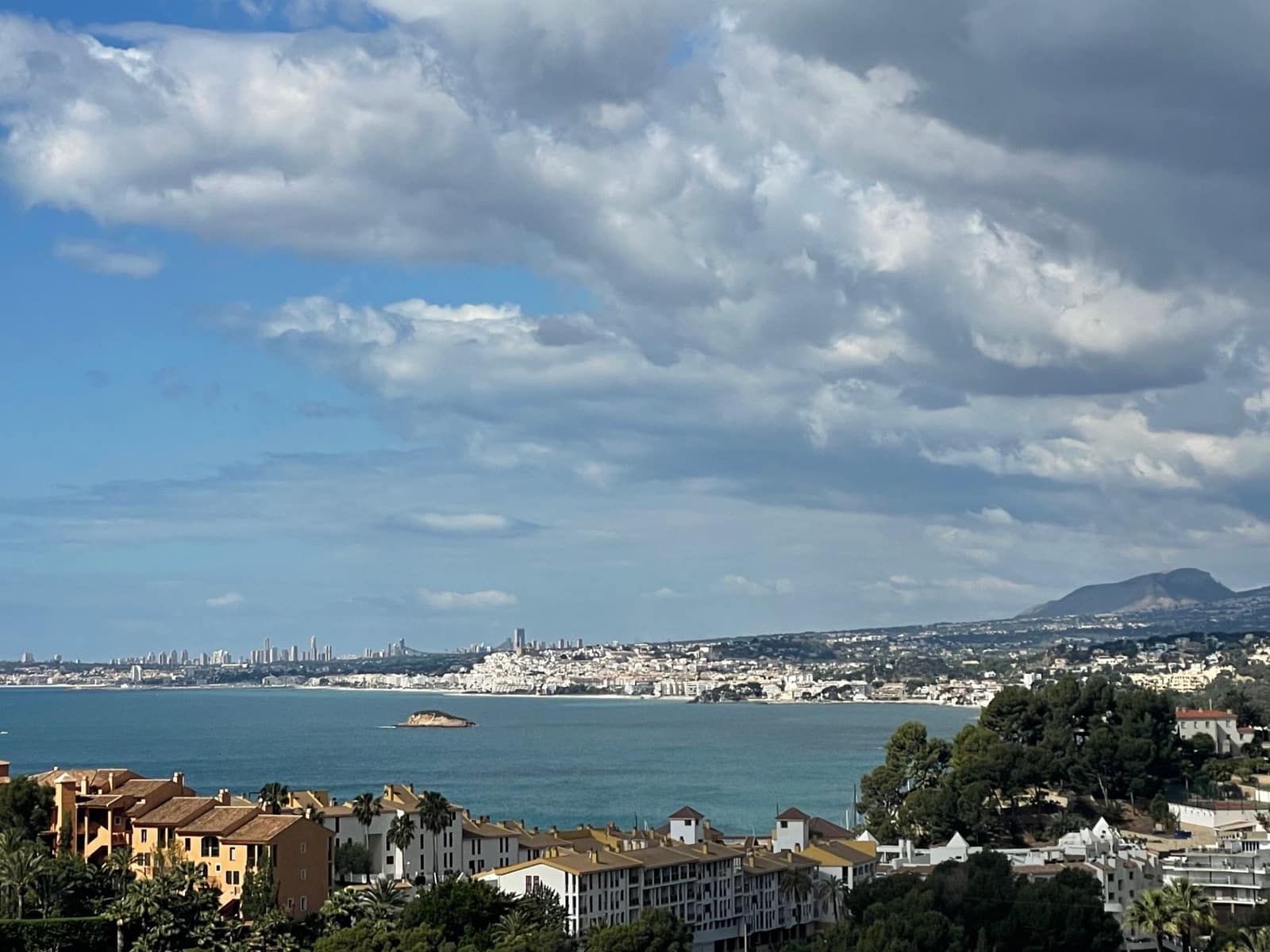 2 soveværelse Lejlighed til salg i Altea med swimmingpool garage - € 325.000 (Ref: 9228196)