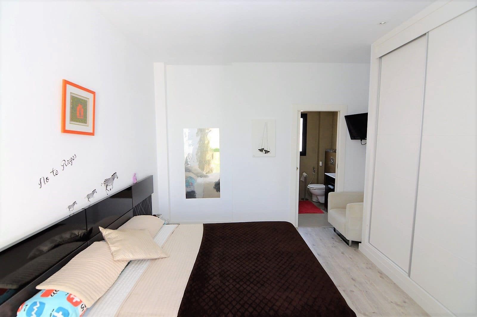 4 soveværelse Villa til salg i Polop med swimmingpool garage - € 895.000 (Ref: 9290990)