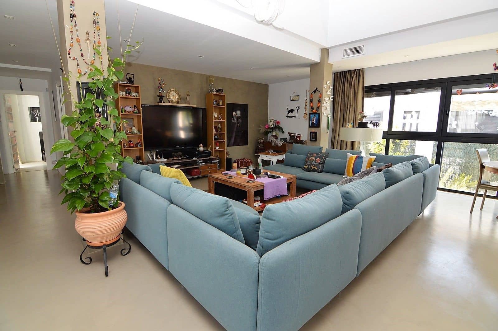 4 soveværelse Villa til salg i Polop med swimmingpool garage - € 895.000 (Ref: 9290990)