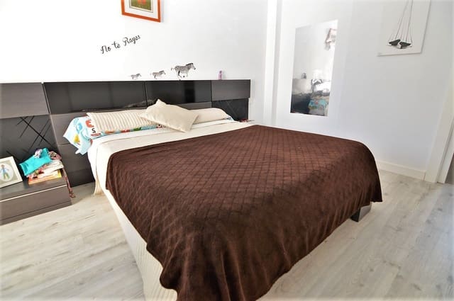 4 Zimmer Villa zu verkaufen in Polop mit Pool Garage - 895.000 € (Ref: 9290990)