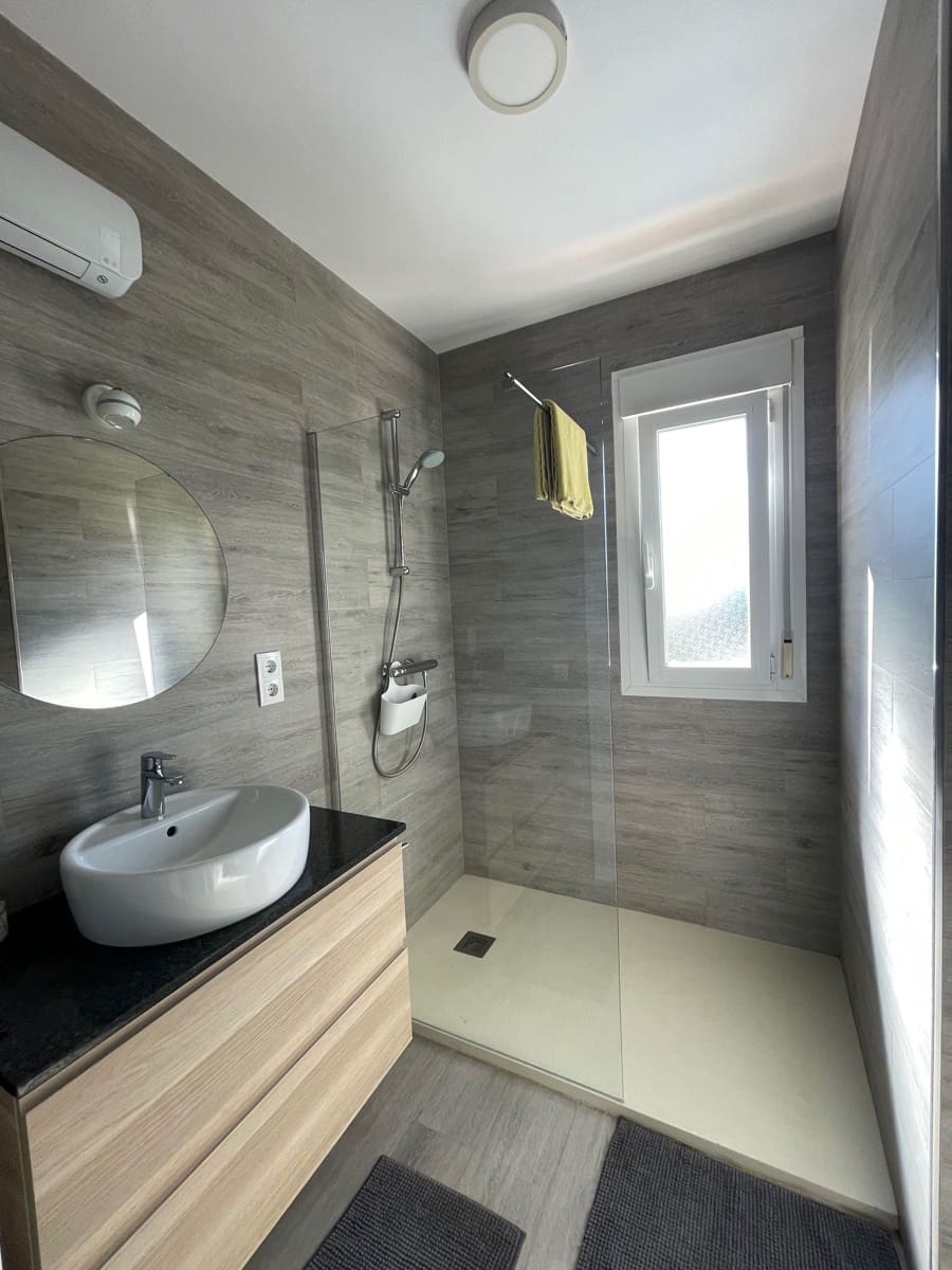 Chalet de 6 habitaciones en Alfaz del Pi / L'Alfàs del Pi en venta con piscina garaje - 1.100.000 € (Ref: 9366954)