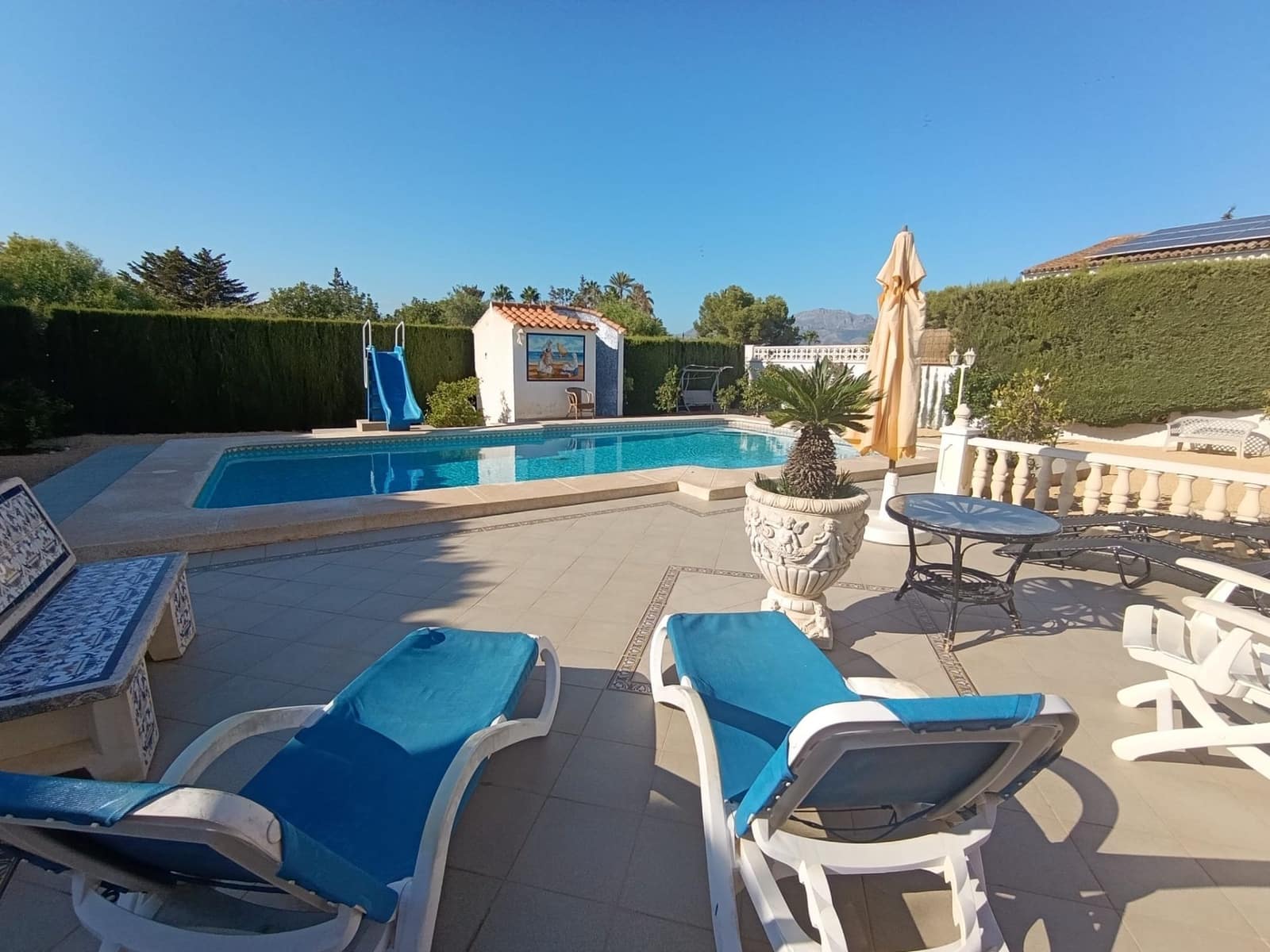 3 soveværelse Villa til salg i Albir med swimmingpool garage - € 775.000 (Ref: 9378728)