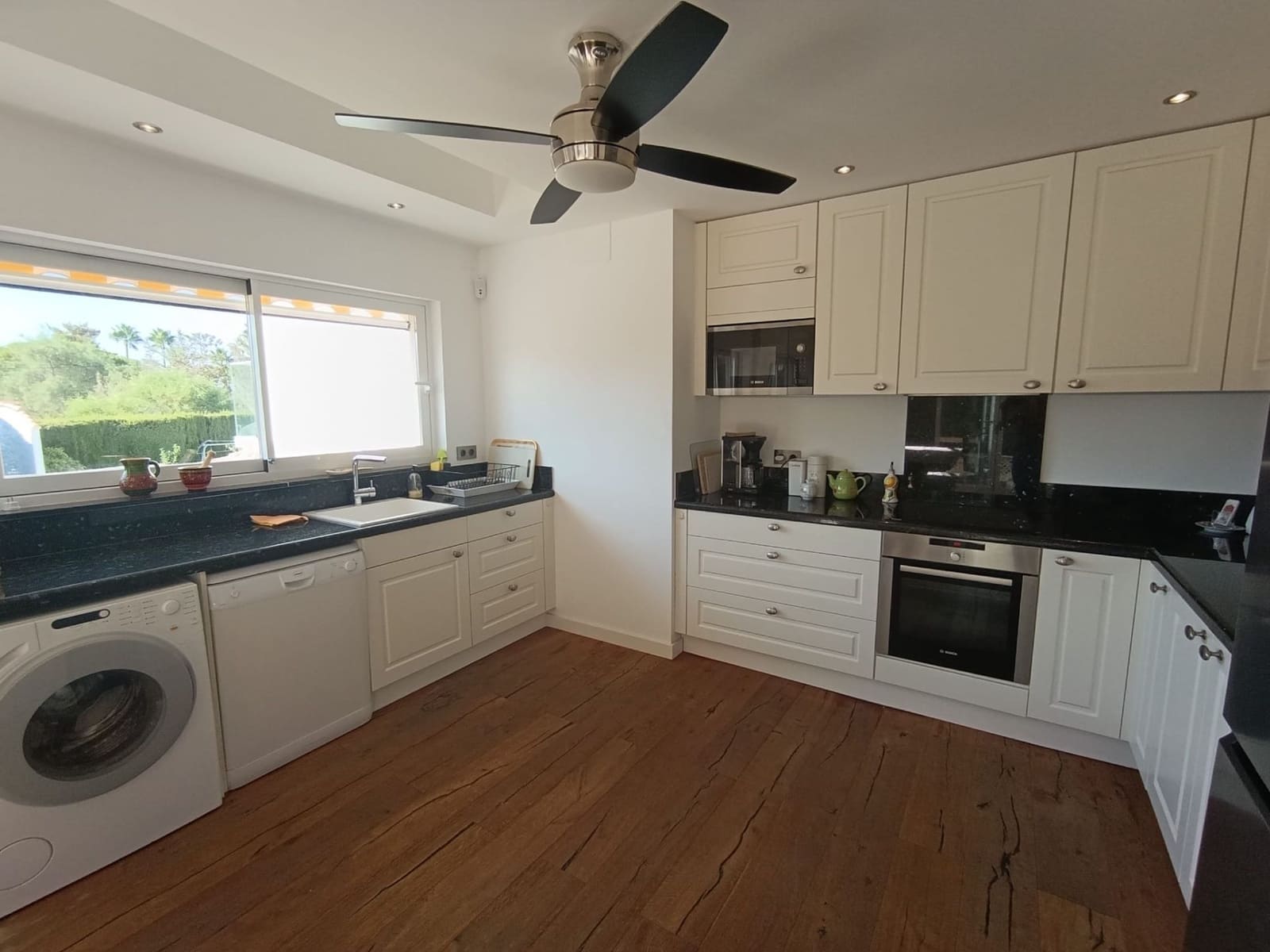 3 soveværelse Villa til salg i Albir med swimmingpool garage - € 775.000 (Ref: 9378728)