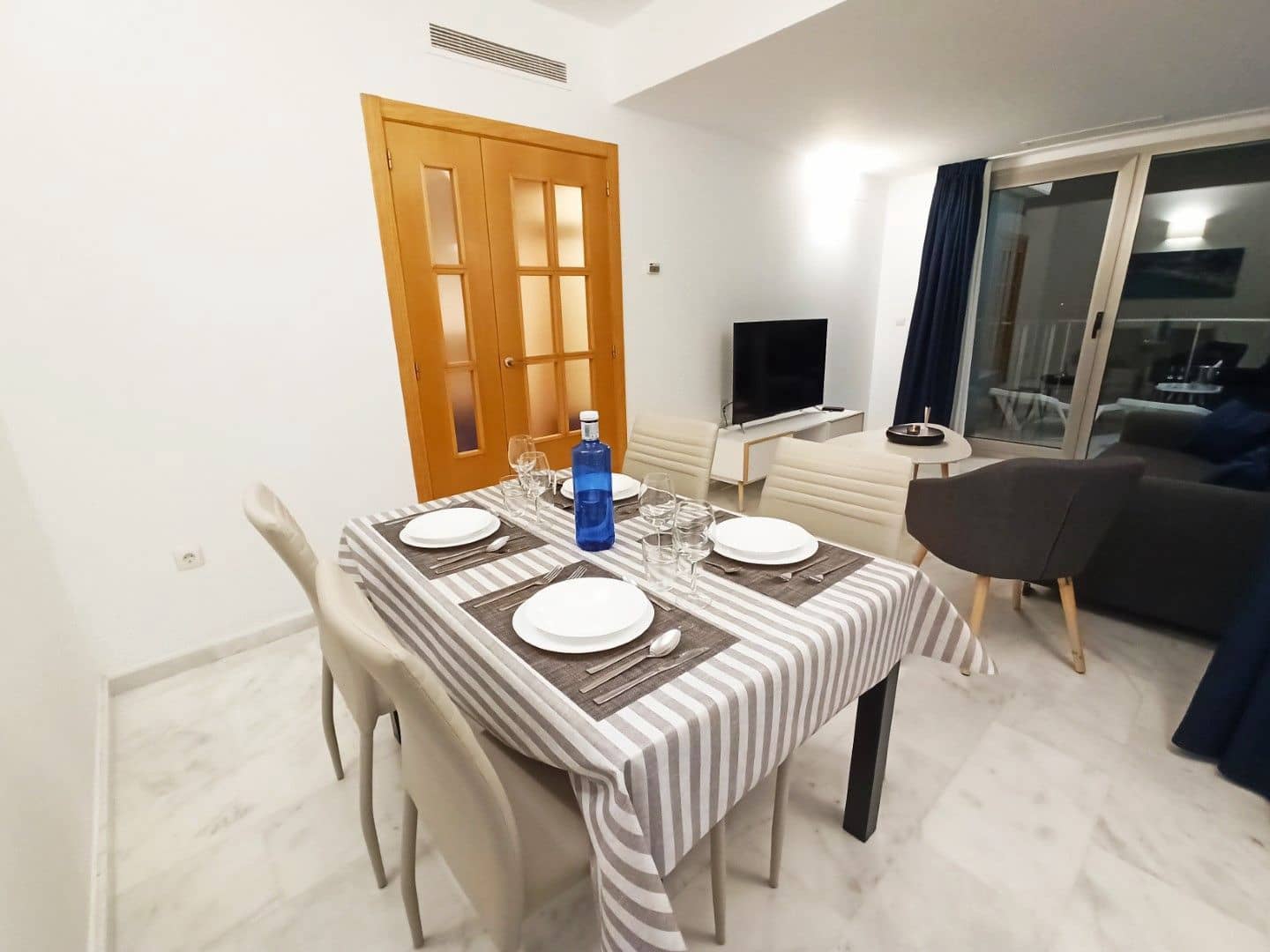 2 bedroom Apartment for sale in Benidorm with pool garage - € 369,500 (Ref: 9398193)