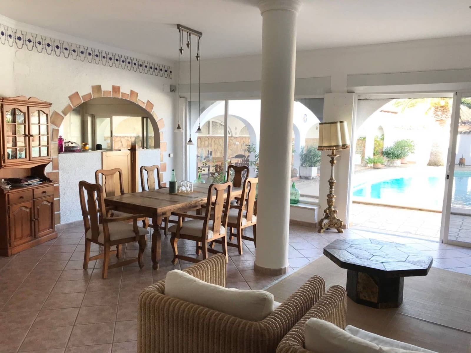 8 Zimmer Villa zu verkaufen in Calpe / Calp mit Pool Garage - 790.000 € (Ref: 9410589)