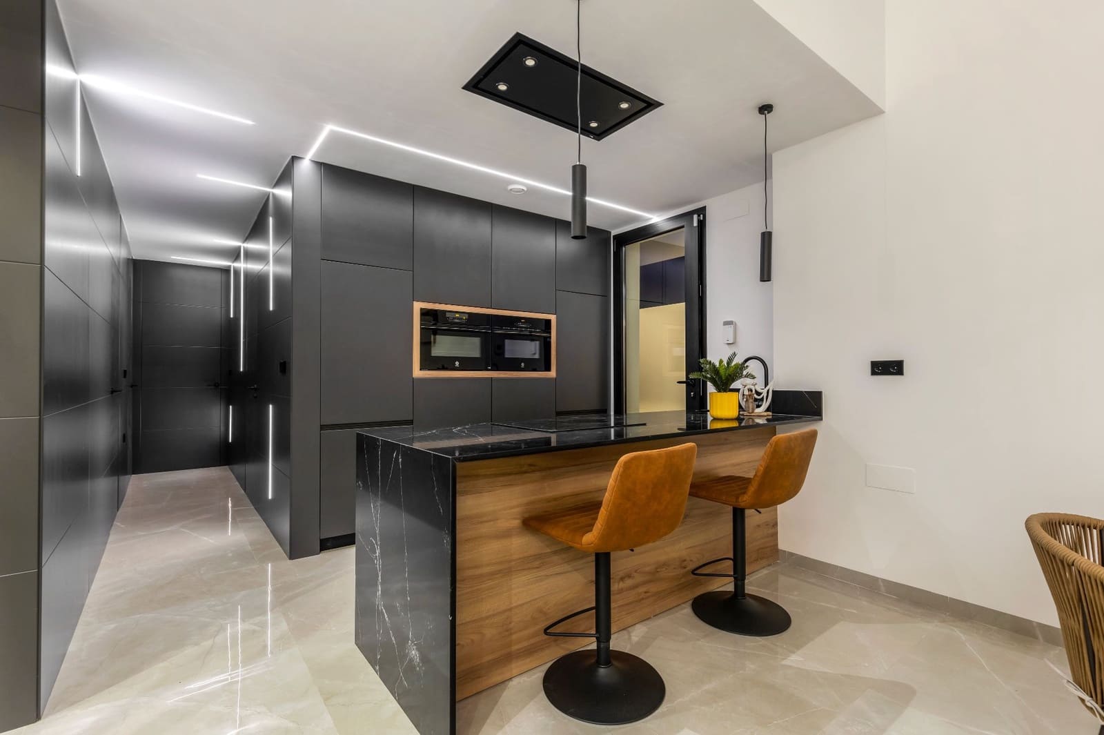 3 Zimmer Villa zu verkaufen in Torrevieja - 700.000 € (Ref: 9421877)