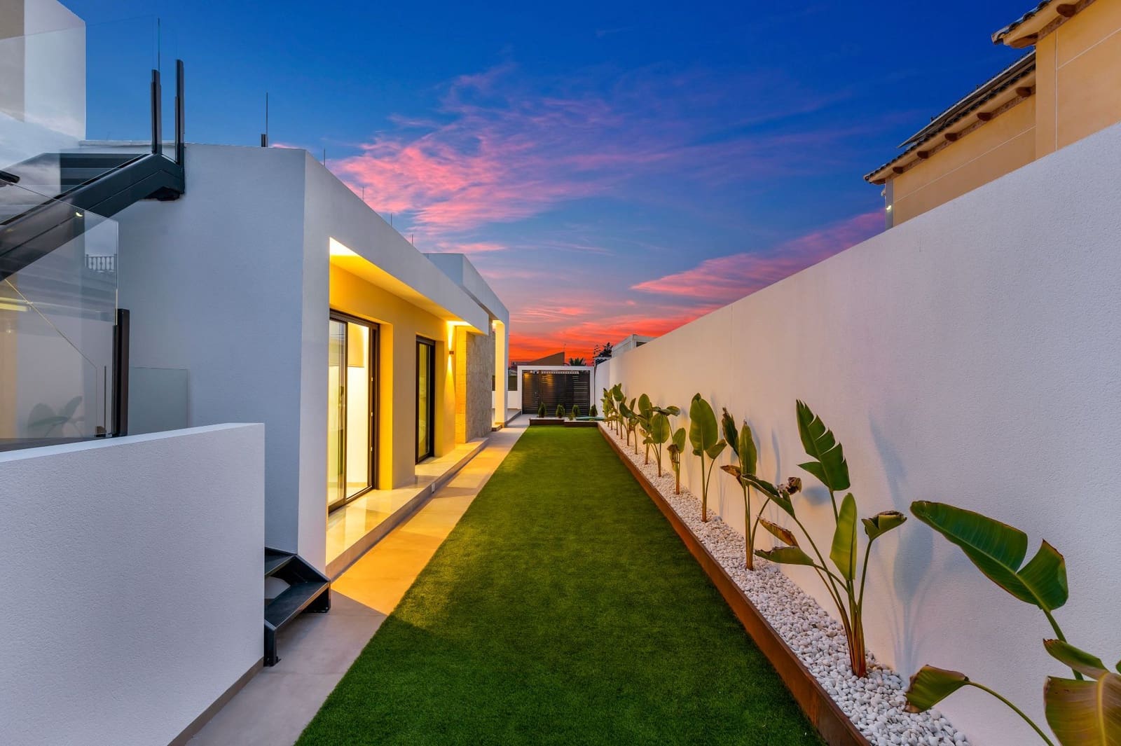 3 Zimmer Villa zu verkaufen in Torrevieja - 700.000 € (Ref: 9421877)