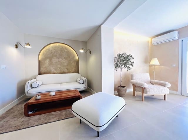 3 bedroom Apartment for sale in Calpe / Calp - € 345,000 (Ref: 9421878)