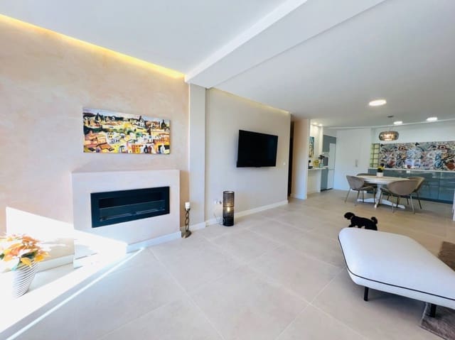 3 bedroom Apartment for sale in Calpe / Calp - € 345,000 (Ref: 9421878)