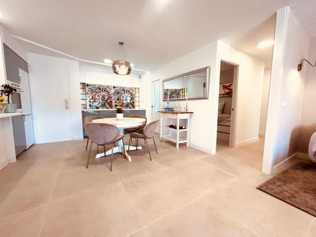 3 bedroom Apartment for sale in Calpe / Calp - € 345,000 (Ref: 9421878)