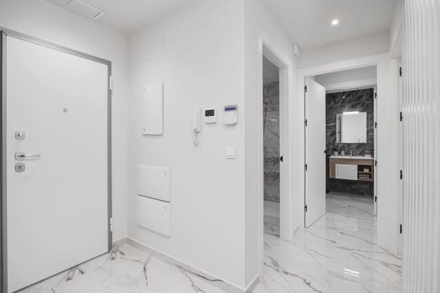 2 bedroom Flat for sale in San Miguel de Salinas with pool garage - € 219,000 (Ref: 9421887)