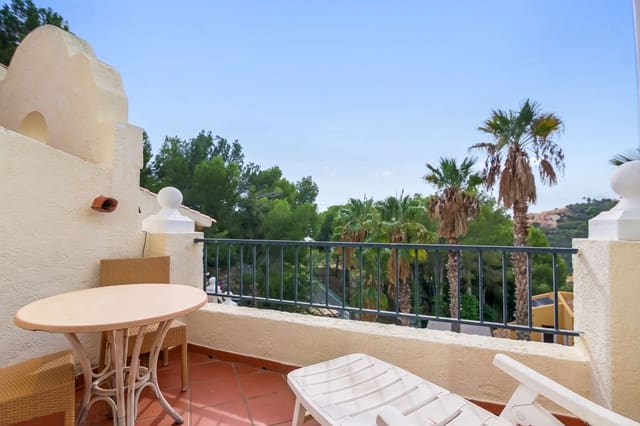 3 makuuhuone Huvila myytävänä paikassa Altea mukana uima-altaan 
autotalli - 725 000 € (Ref: 9439488)