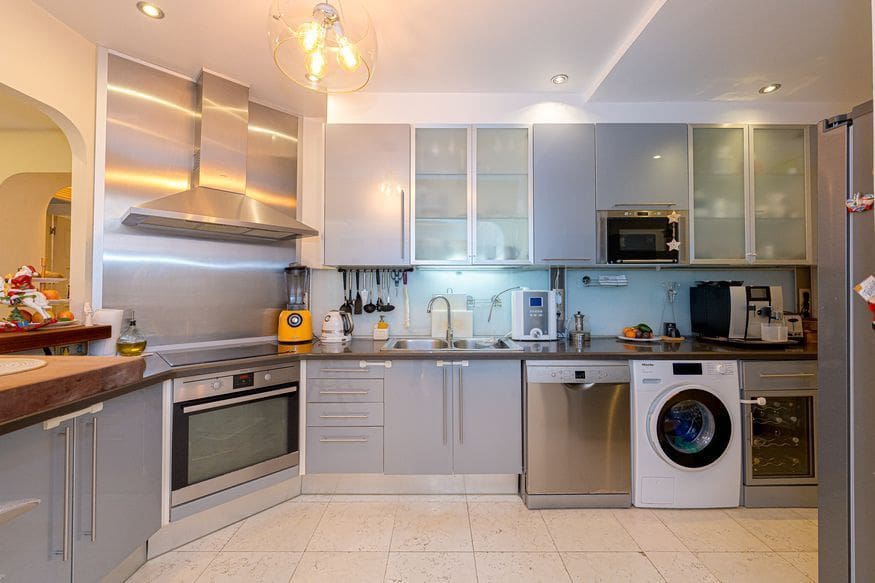 3 bedroom Apartment for sale in Altea with pool garage - € 695,000 (Ref: 9439489)