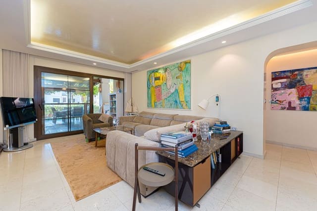 3 bedroom Apartment for sale in Altea with pool garage - € 695,000 (Ref: 9439489)