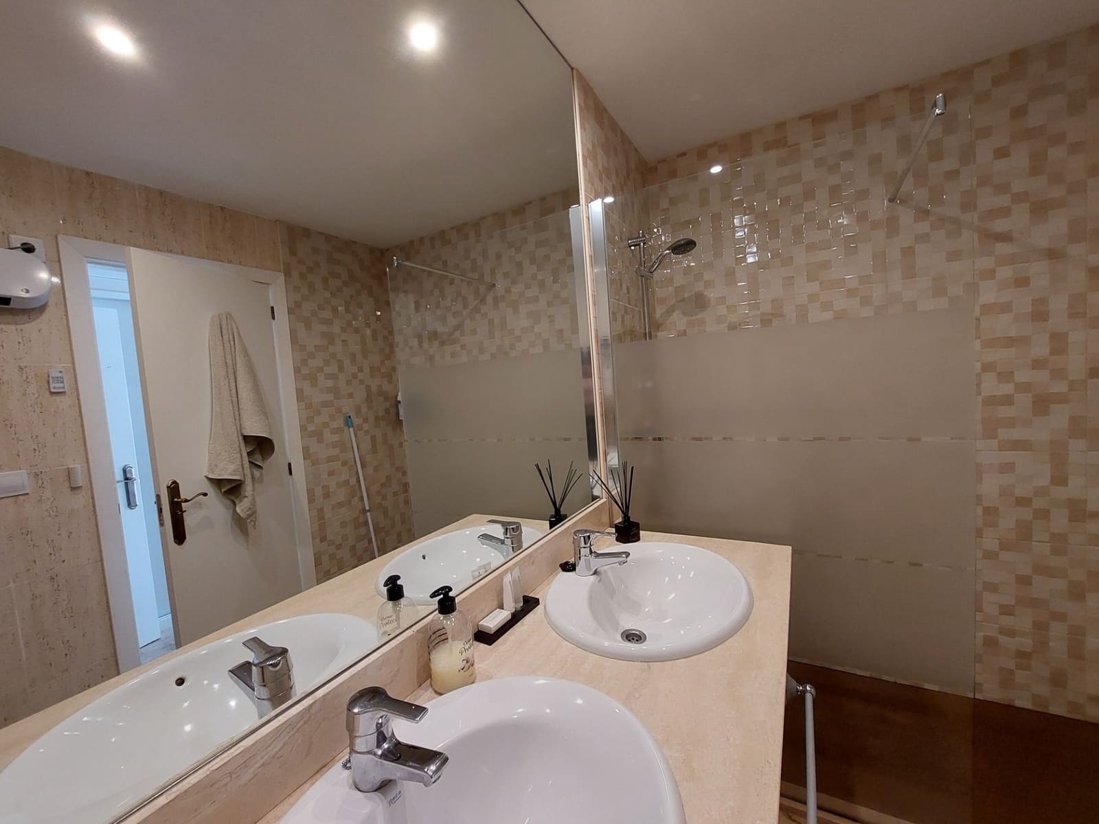 2 soveværelse Lejlighed til salg i Altea med swimmingpool garage - € 329.000 (Ref: 9439490)