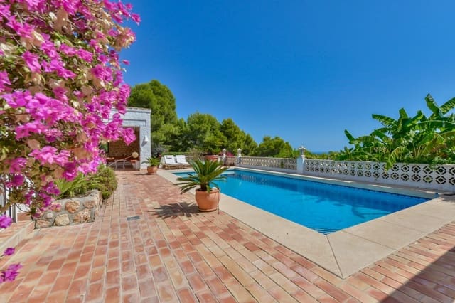 Chalet de 5 habitaciones en Altea en venta con piscina garaje - 1.690.000 € (Ref: 9474677)