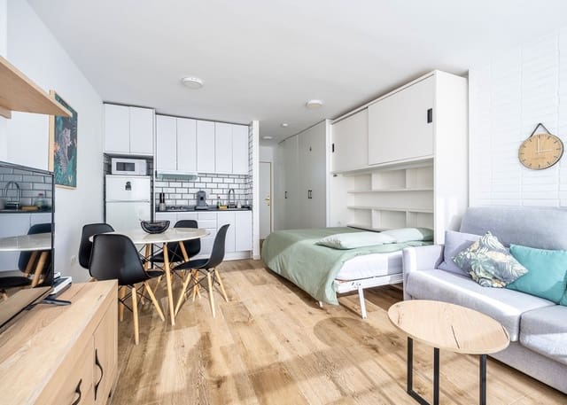 Studio til salg i Benidorm med swimmingpool garage - € 169.900 (Ref: 9543055)