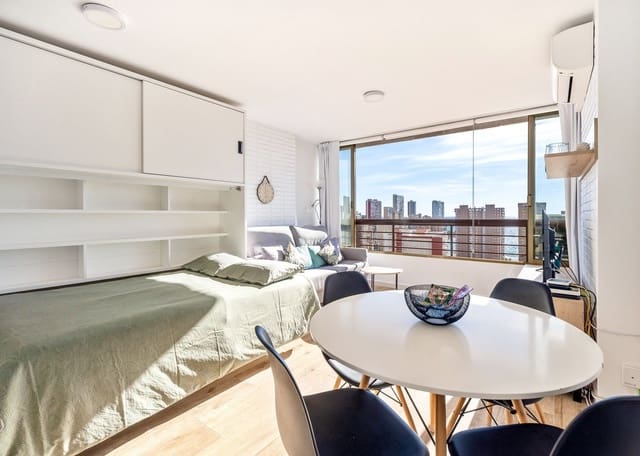 Studio til salg i Benidorm med swimmingpool garage - € 169.900 (Ref: 9543055)