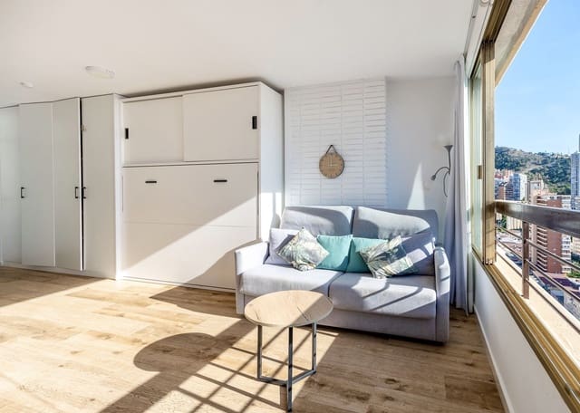 Studio til salg i Benidorm med swimmingpool garage - € 169.900 (Ref: 9543055)