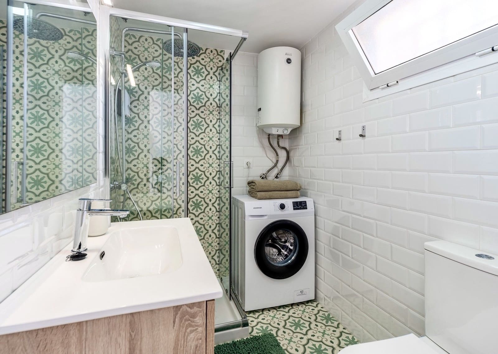 Studio for sale in Benidorm with pool garage - € 169,900 (Ref: 9543055)