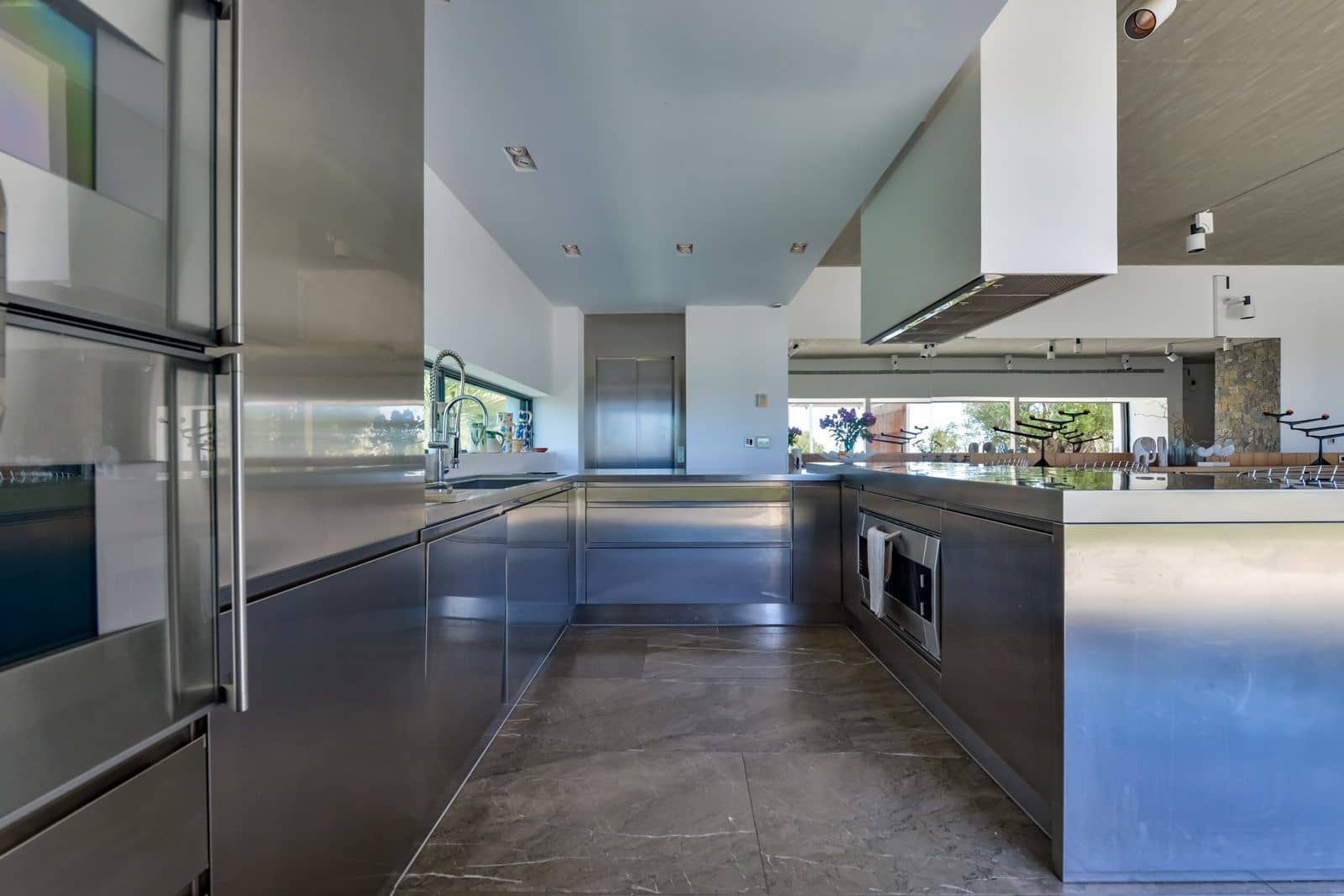 5 makuuhuone Huvila myytävänä paikassa Altea mukana uima-altaan 
autotalli - 4 950 000 € (Ref: 9560913)