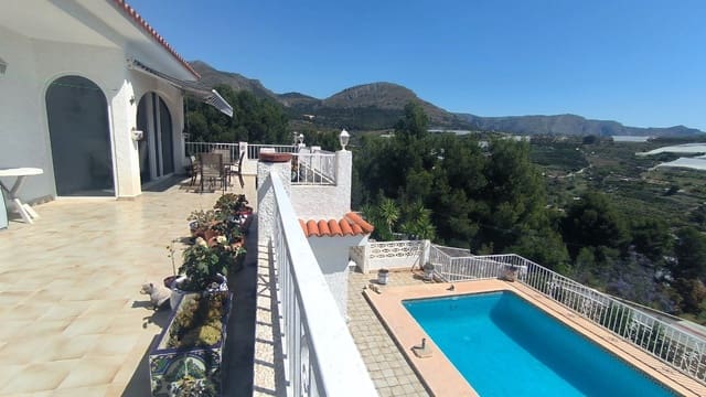 3 Zimmer Villa zu verkaufen in Callosa d'En Sarrià mit Pool Garage - 359.000 € (Ref: 9610815)