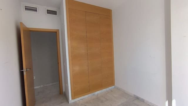 Chalet de 3 habitaciones en Polop en venta con piscina garaje - 435.000 € (Ref: 9610816)