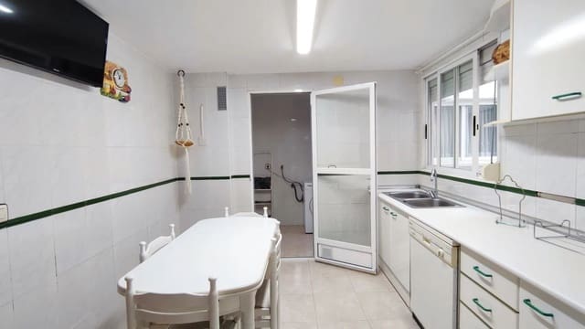 3 soverom Leilighet til salgs i Alfaz del Pi / L'Alfàs del Pi med garasje - € 249 000 (Ref: 9690030)