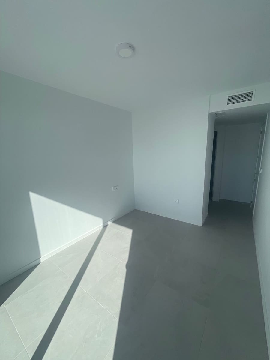 2 soveværelse Lejlighed til salg i Finestrat med swimmingpool garage - € 425.000 (Ref: 9711090)