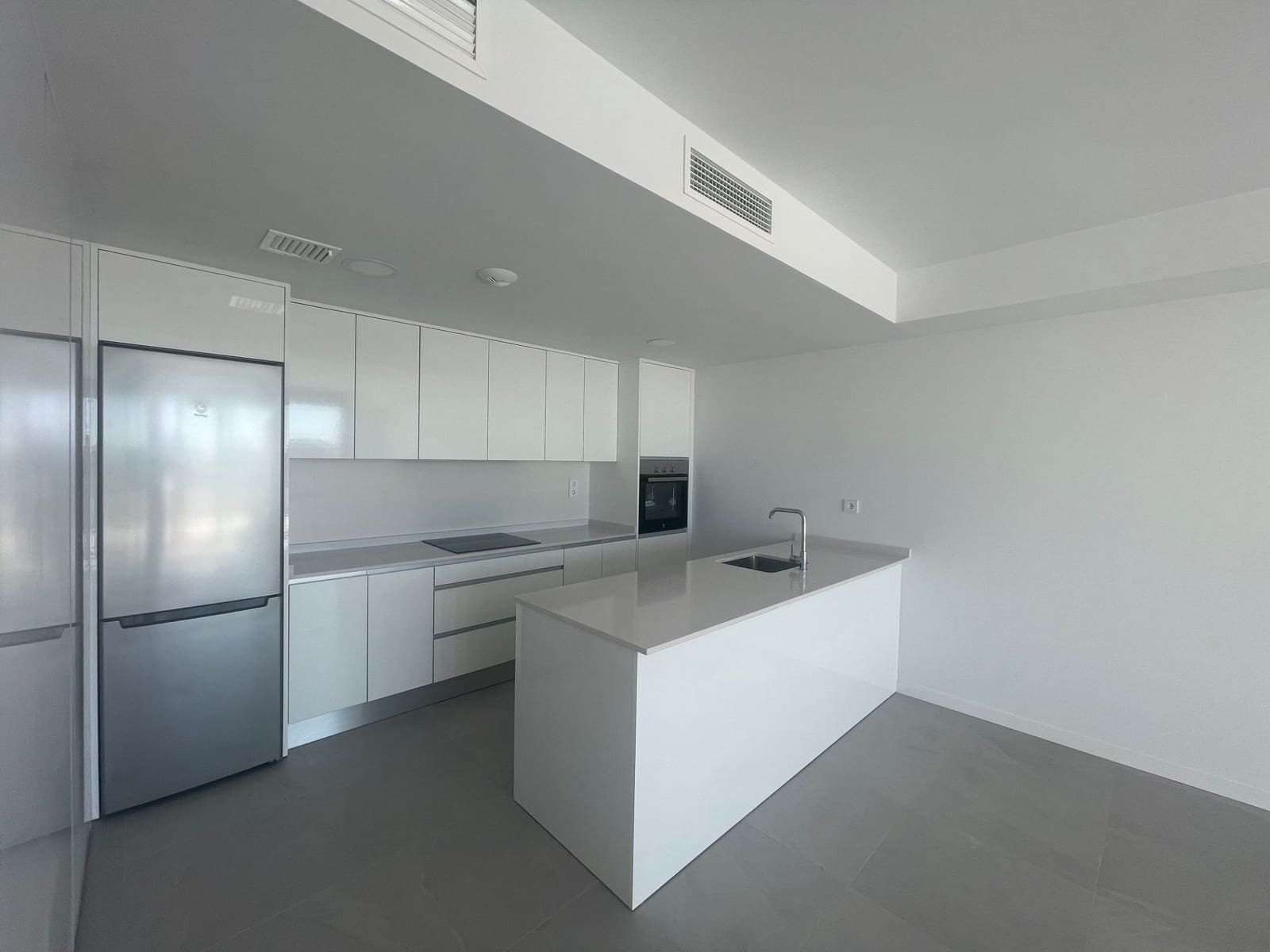 2 soveværelse Lejlighed til salg i Finestrat med swimmingpool garage - € 425.000 (Ref: 9711090)