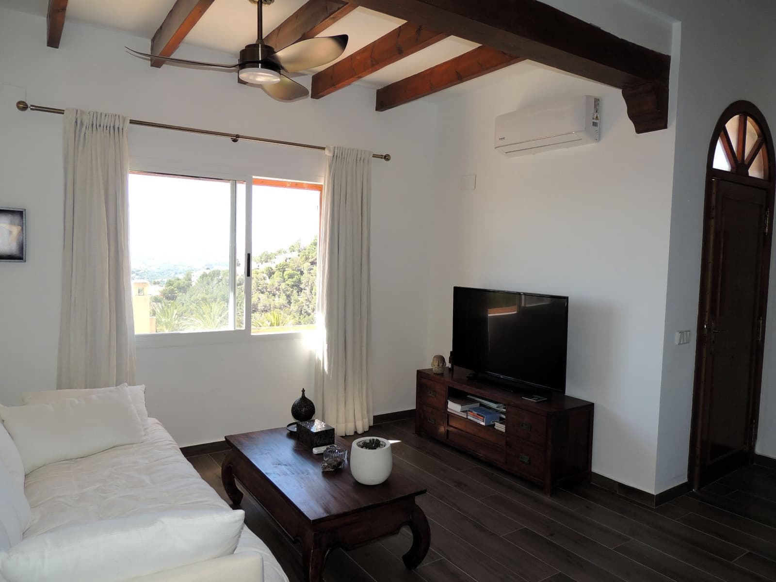 3 bedroom Villa for sale in Altea with pool garage - € 450,000 (Ref: 9731665)