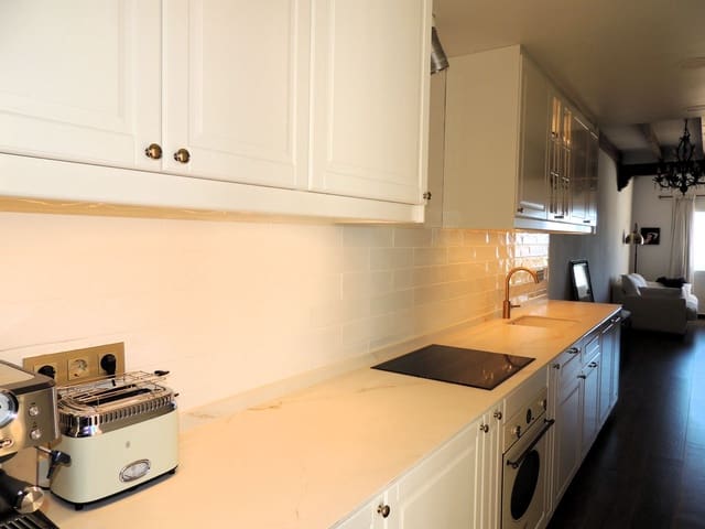 3 bedroom Villa for sale in Altea with pool garage - € 450,000 (Ref: 9731665)