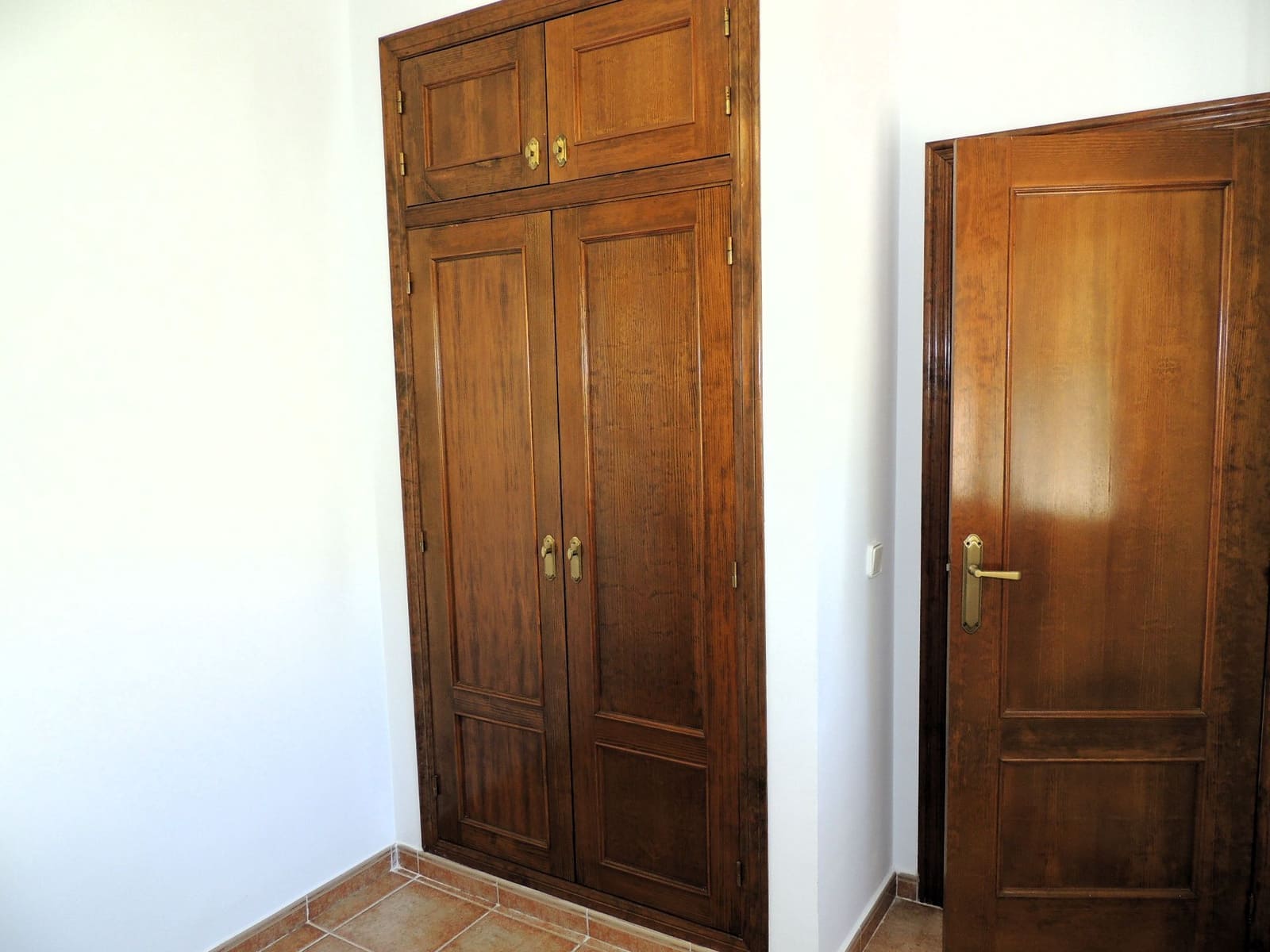 3 bedroom Villa for sale in Altea with pool garage - € 450,000 (Ref: 9731665)