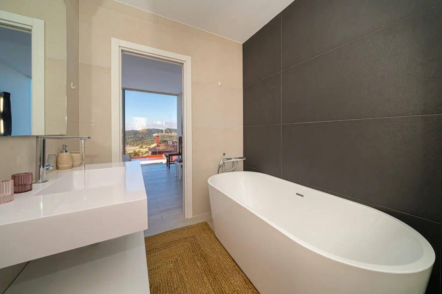 4 slaapkamer Villa te koop in Finestrat met zwembad garage - € 675.000 (Ref: 9737973)