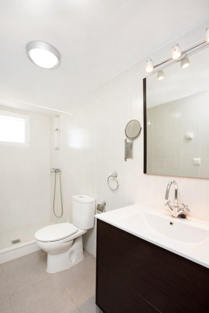 4 slaapkamer Villa te koop in La Nucia met zwembad garage - € 575.000 (Ref: 9803913)