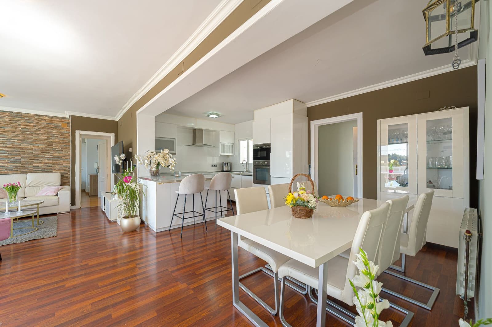 4 slaapkamer Villa te koop in La Nucia met zwembad garage - € 575.000 (Ref: 9803913)