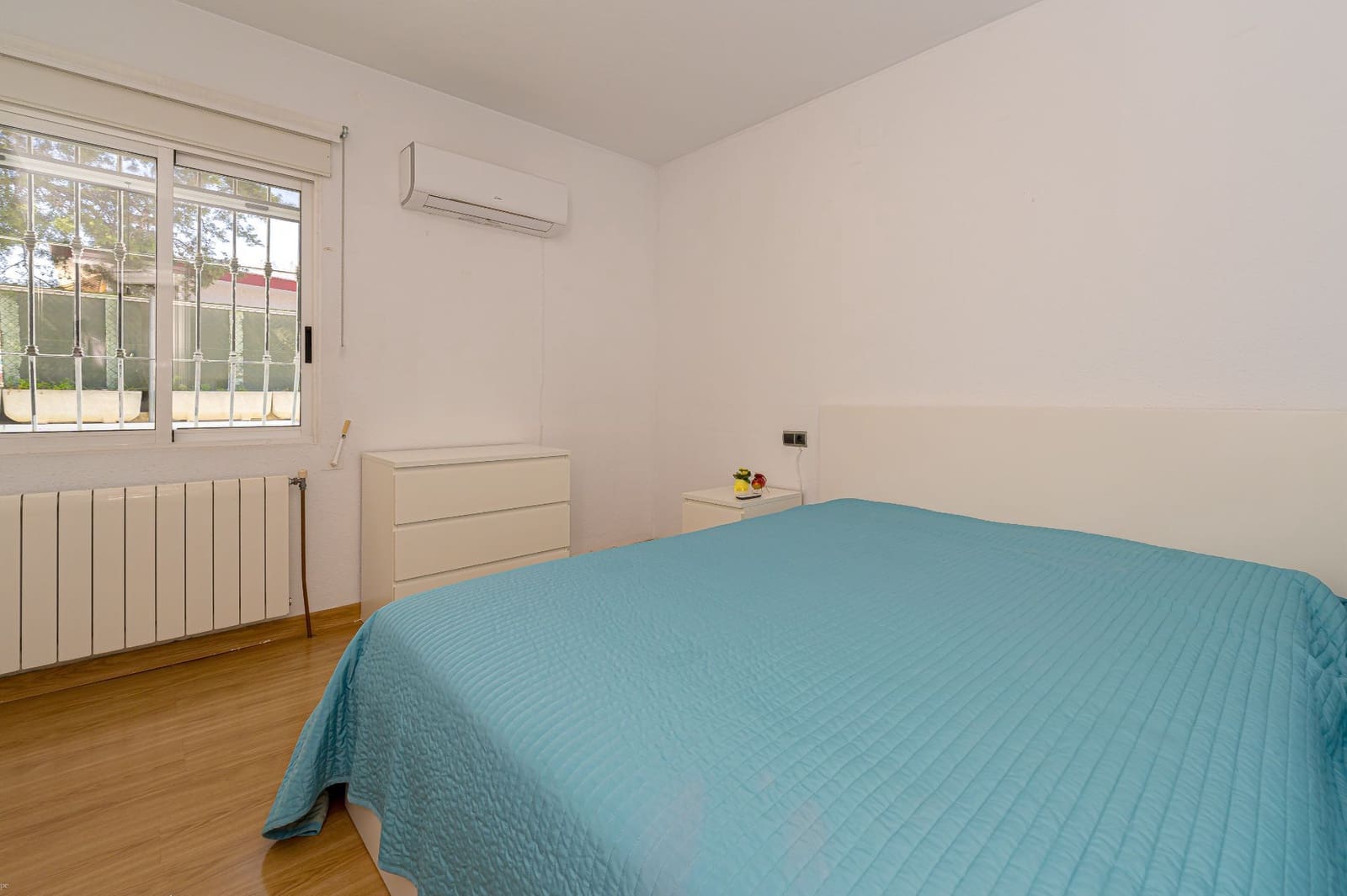 4 slaapkamer Villa te koop in La Nucia met zwembad garage - € 575.000 (Ref: 9803913)