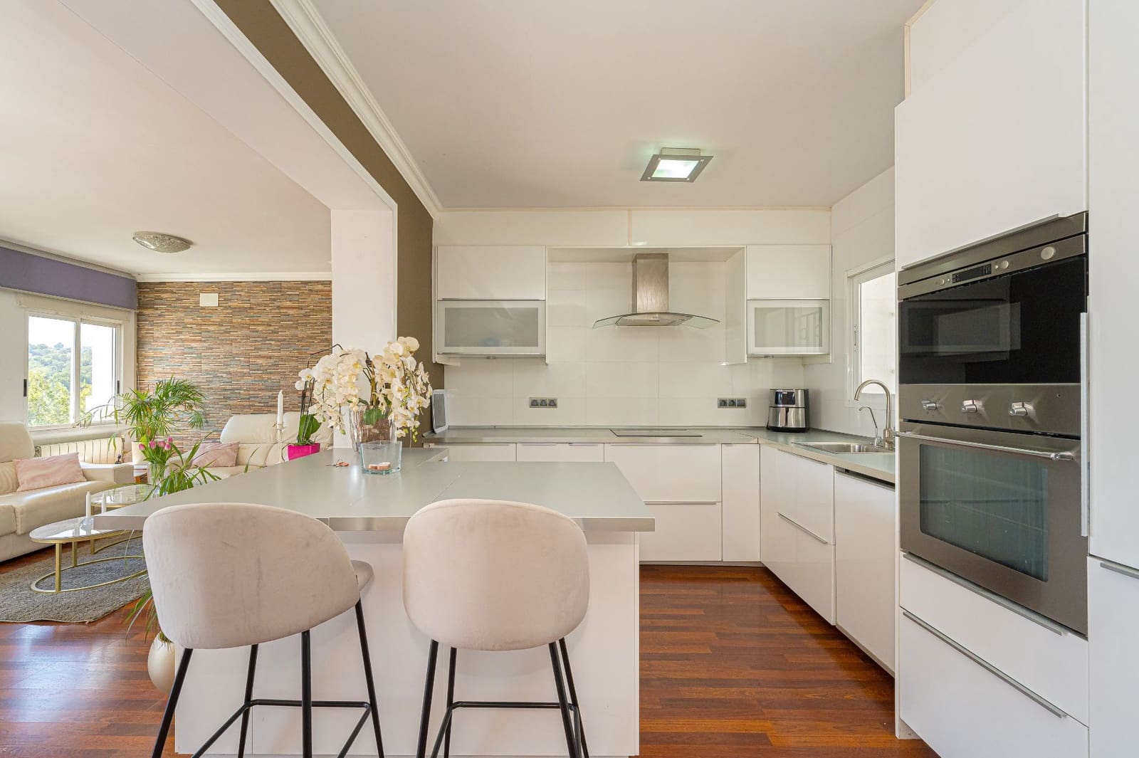 4 slaapkamer Villa te koop in La Nucia met zwembad garage - € 575.000 (Ref: 9803913)