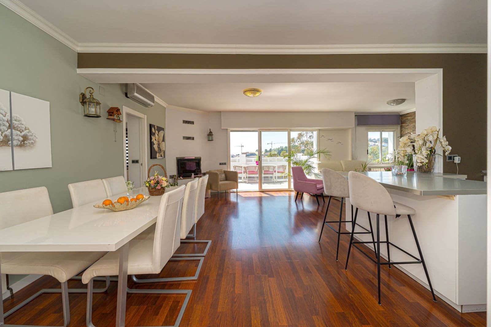 4 slaapkamer Villa te koop in La Nucia met zwembad garage - € 575.000 (Ref: 9803913)