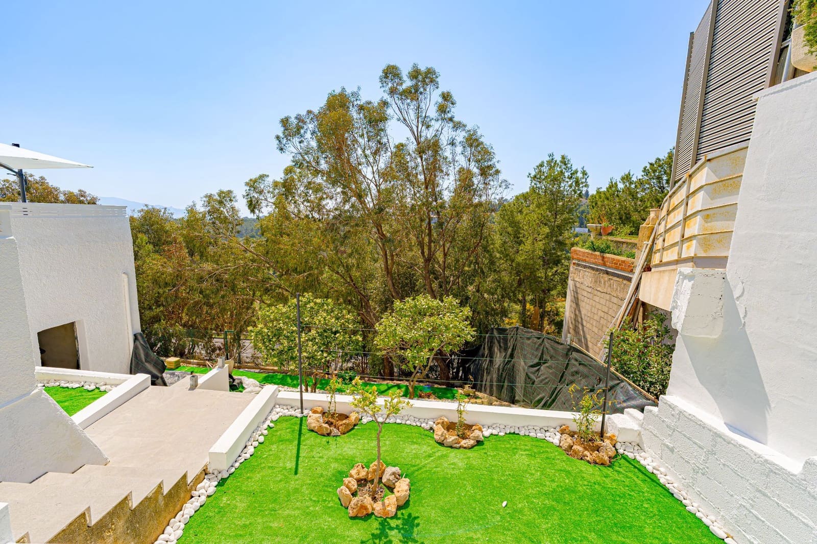 4 slaapkamer Villa te koop in La Nucia met zwembad garage - € 575.000 (Ref: 9803913)