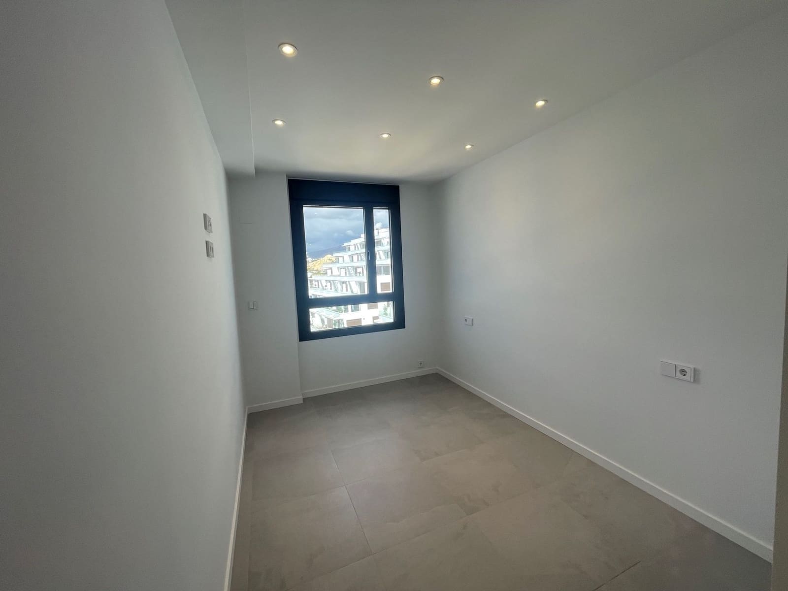 4 quarto Apartamento para venda em Finestrat com piscina garagem - 725 000 € (Ref: 9811214)