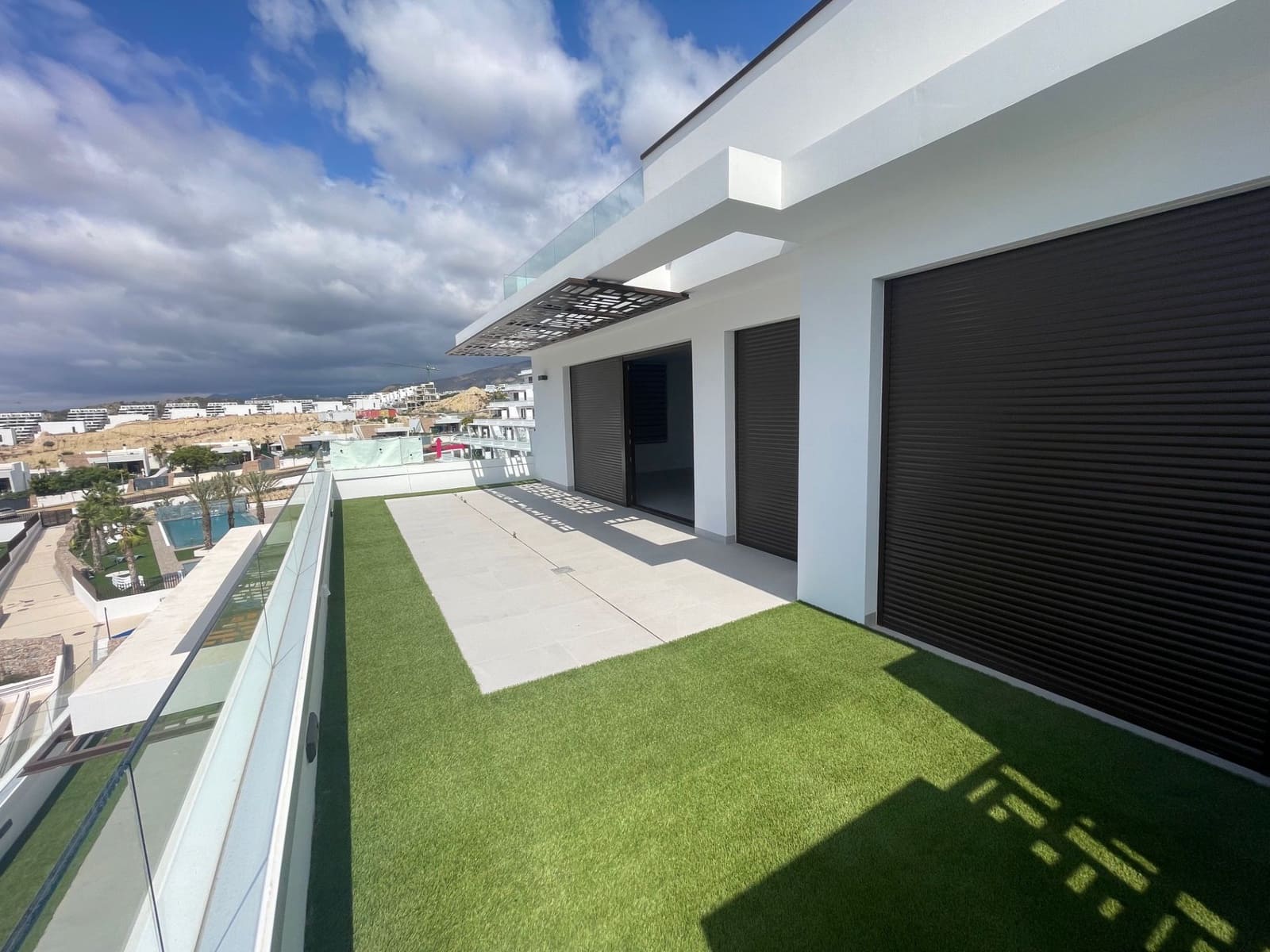 4 quarto Apartamento para venda em Finestrat com piscina garagem - 725 000 € (Ref: 9811214)