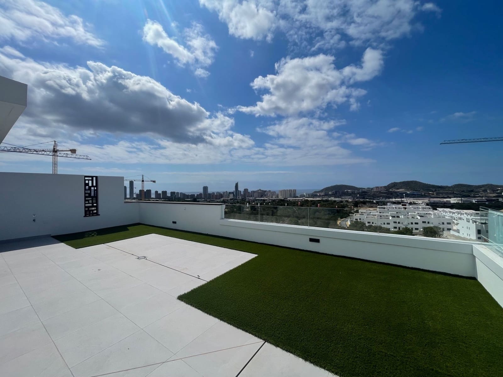 4 quarto Apartamento para venda em Finestrat com piscina garagem - 725 000 € (Ref: 9811214)